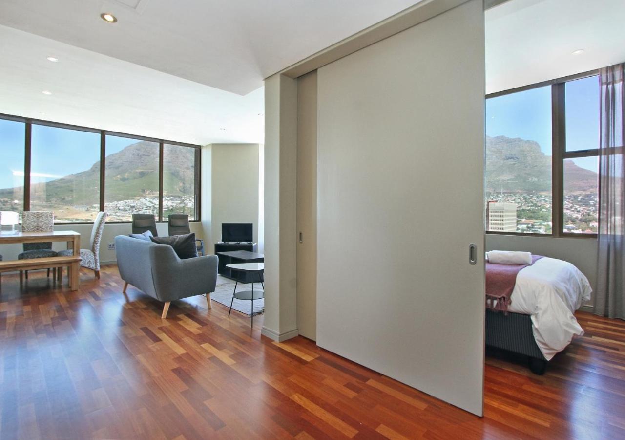 Spacious 3 Bedroom Family Apartment In เคปทาวน์ ภายนอก รูปภาพ